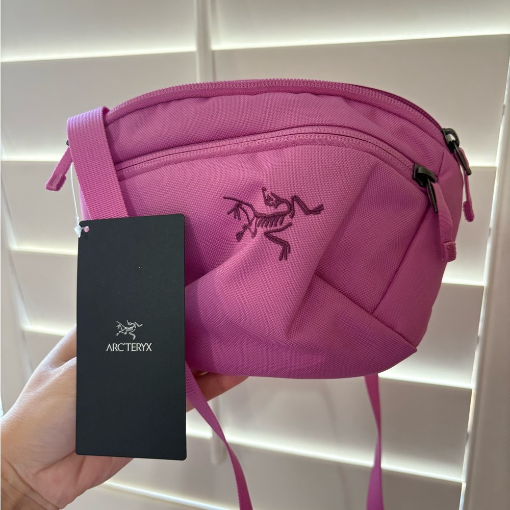 Arc'teryx Pink Mantis 1 Waist Pack/Crossbody Bag